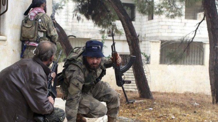 Париж и Лондон настояват пред европейците за вдигане на оръжейното ембарго за Сирия. Снимка: архив, Reuters