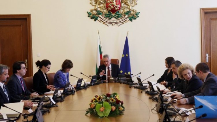 Първо заседание на служебния кабинет. Снимка: БТА