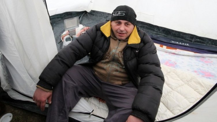 Гладуващият Младен Живков Снимка: Булфото