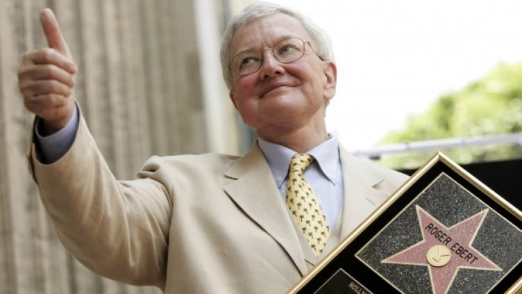 Роджър Ибърт със своя звезда на Алеята на славата в Холивуд. Снимка: Reuters