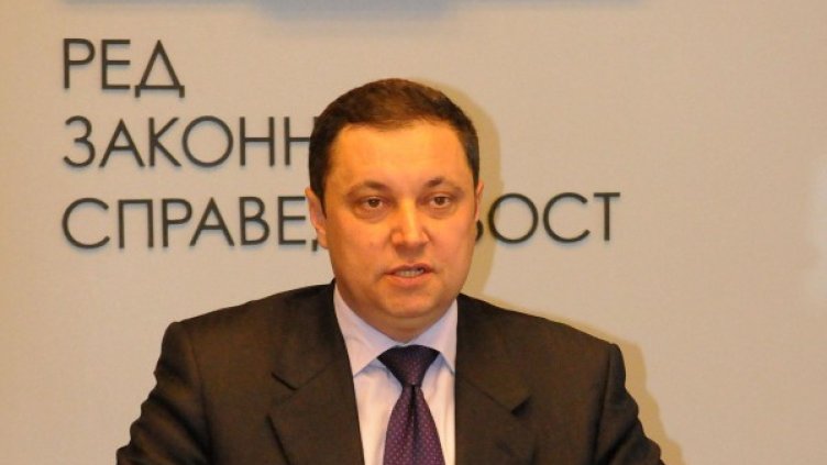 Юристите на РЗС ще станат пак ученици. Снимка: Булфото, архив