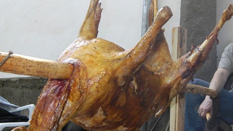 След постите - две хапки агнешко 