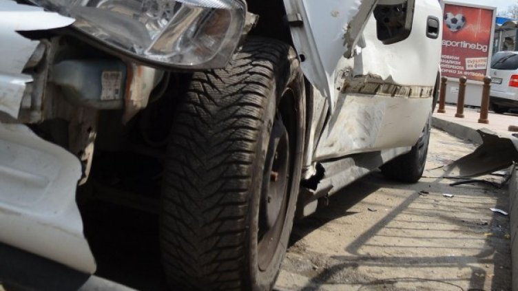 Няма опасност за живота на пострадалата. Снимка: Архив Булфото