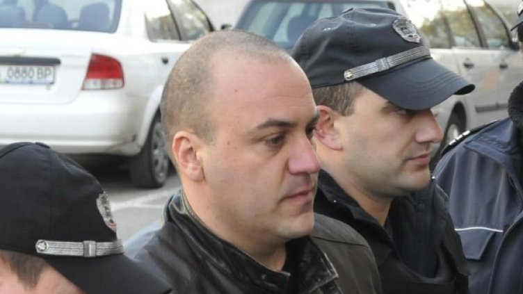 Похитителят Стефан Стефанов влиза в съда. Снимка: Булфото