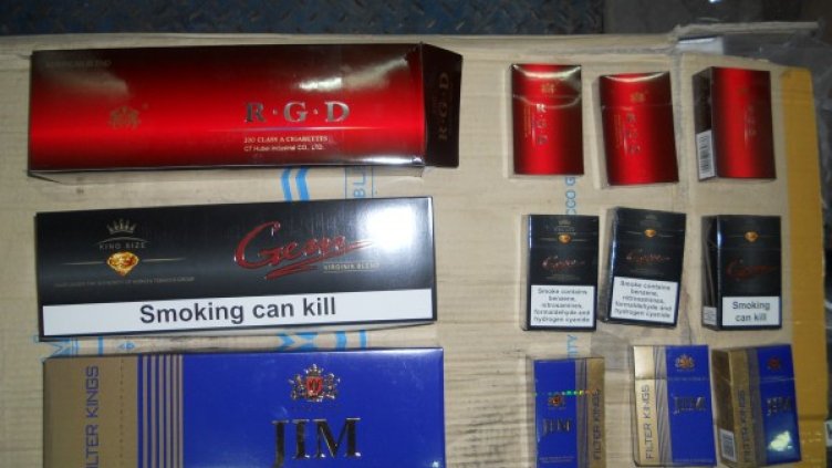 Всички цигари са без бандерол. Снимка: Агенция "Митници"