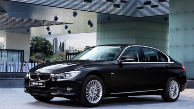 Удължената версия на BMW 3-Series, която се предлага само в Китай. Снимка: BMW