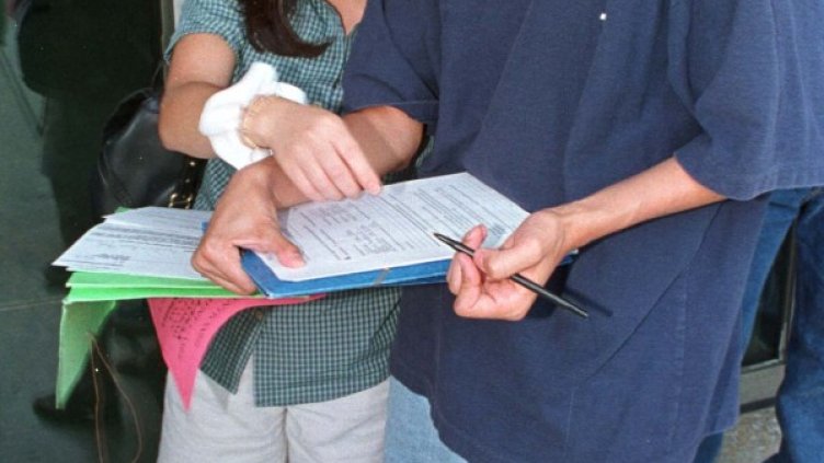 В САЩ обмислят да заменят зелените карти с точкова система. Снимка: архив, Reuters