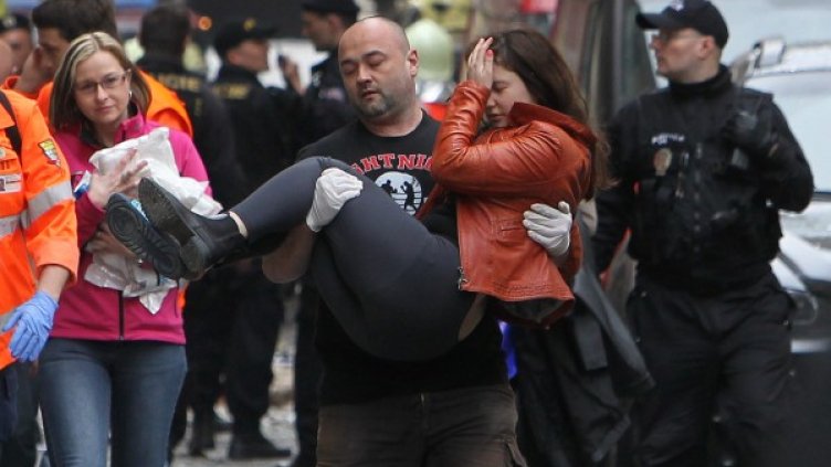 36 души са пострадали при експлозията на газ в Прага. Снимка: Reuters