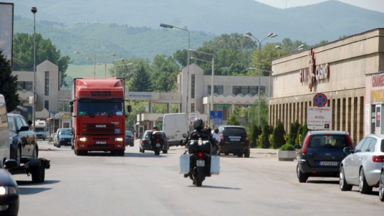 Трафикът по границата с Гърция остава засилен. Снимка: БТА