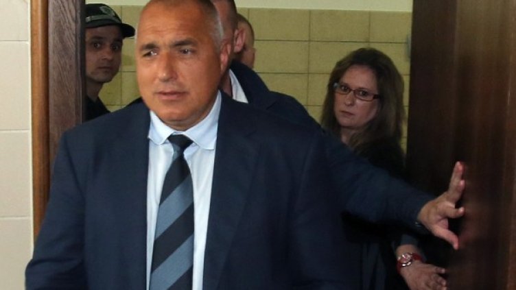 Борисов отказа да отговаря на журналистически въпроси. Снимка: БТА