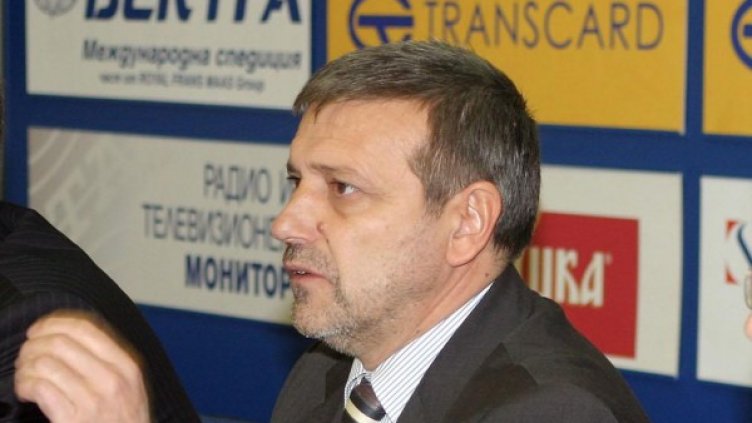 Красен Станчев смята, че Орешарски иска да се изкара "спасител". Снимка: Булфото, архив