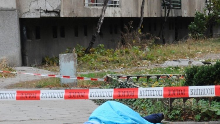 Мъжът се е самоубил през нощта. Снимка: Булфото, архив