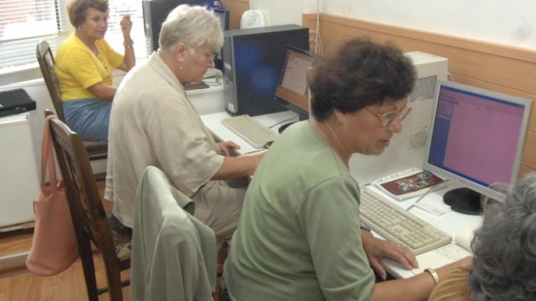 За 20-годишен период средната продължителност на живота е нараснала с 6 г. Снимка: архив, Булфото