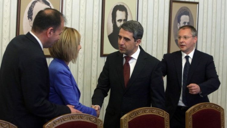 Сергей Станишев и представителите на левицата при президента. Снимка: БТА