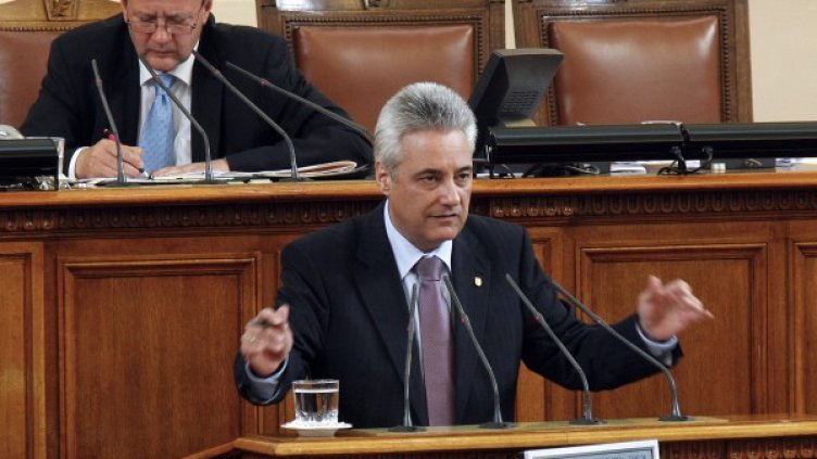 Райков даде обяснения за политиката на правителството в енергийния сектор. Снимка: БТА