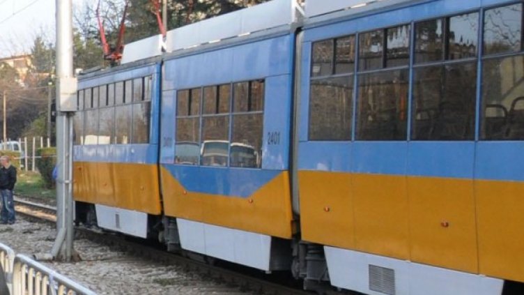 Мотрисите по бул. "Г.М.Димитров" ще са безшумни. Снимка: Булфото