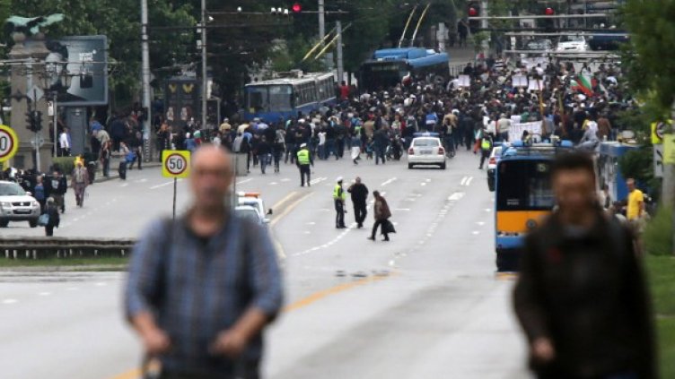 Протестиращите блокираха за кратко Орлов мост. Снимка: БТА