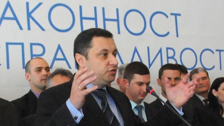 Лидерът на РЗС Яне Янев. Снимка: Булфото, архив