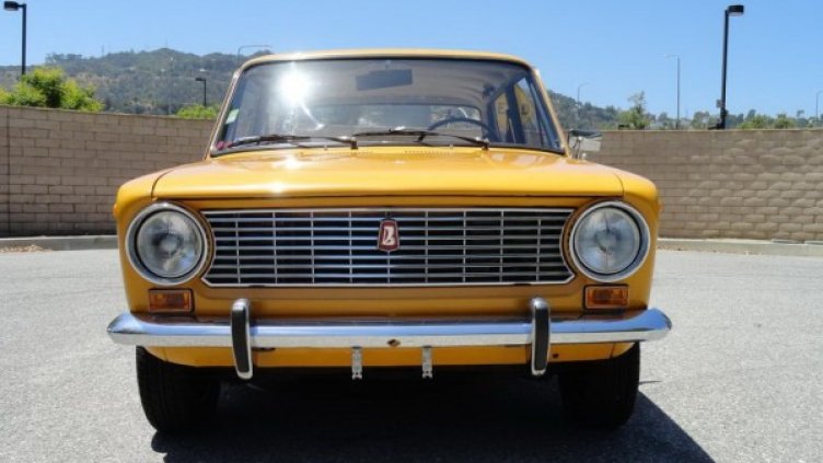 Руската машина изглежда в безупречно състояние. Снимка: ebay