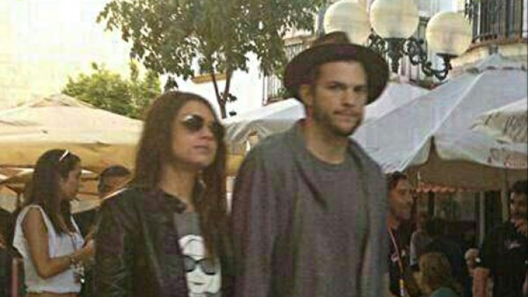 Мила и Ащън Снимка: Splash News