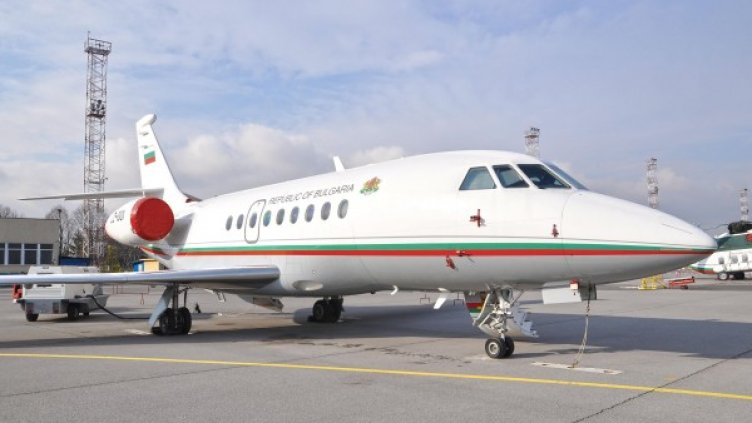 Правителственият Фалкон. Снимка: Булфото