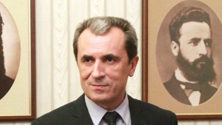 Пламен Орешарски едва ли ще подаде оставка. Снимка: БТА, архив