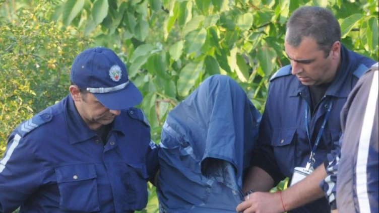 Трима души са арестувани. Снимка: архив Булфото