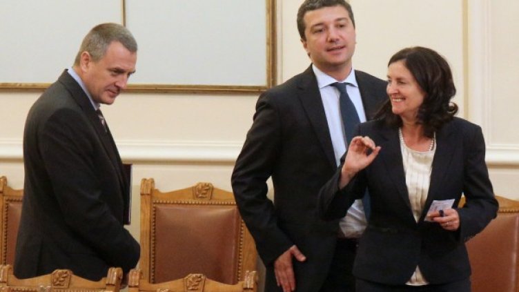 Йовчев и Бобева станаха вицепремиери. Снимка: БТА