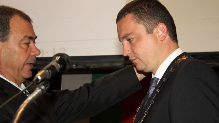 Иван Портних положи клетва като кмет на Варна. Снимка: Булфото