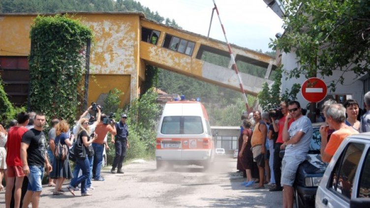 Линейка пристига в рудника. Снимка: БТА