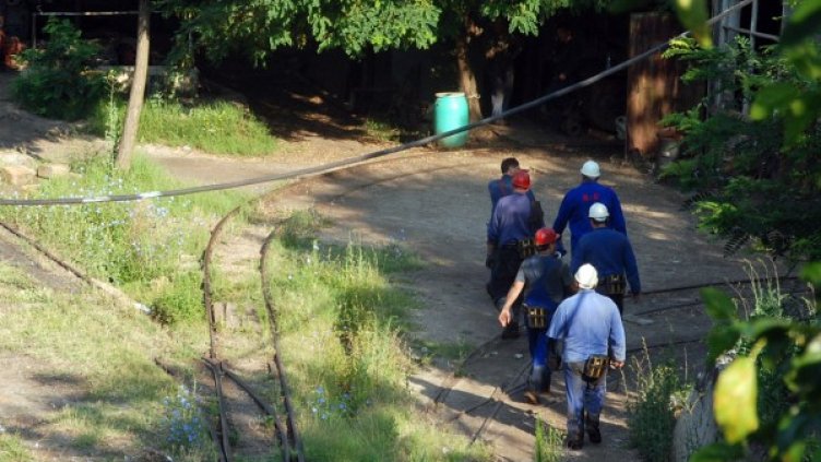 Спасителните дейности в "Ораново" продължават. Снимка: архив, БТА