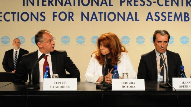 Йотова нападна президента. Снимка: архив Булфото