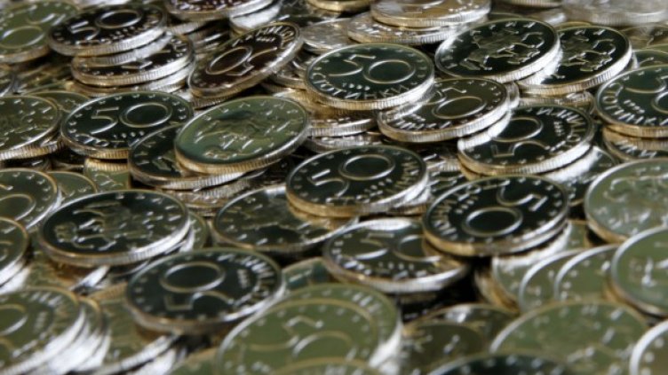 По-високото заплащане е основна причина за смяна на работата. Снимка: архив, Ройтерс