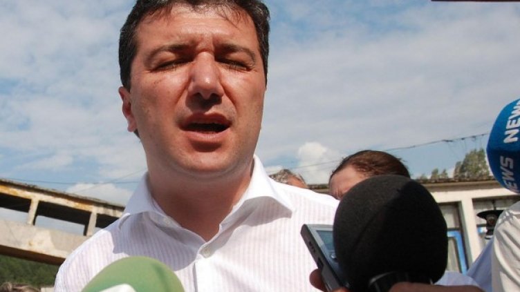 Министър Драгомир Стойнев. Снимка: Булфото