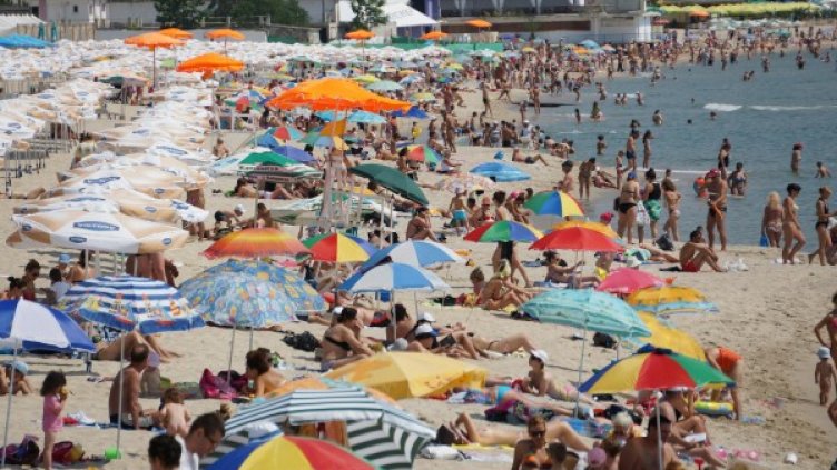 През лятото процъфтяват кражбите по морето. Снимка: Булфото