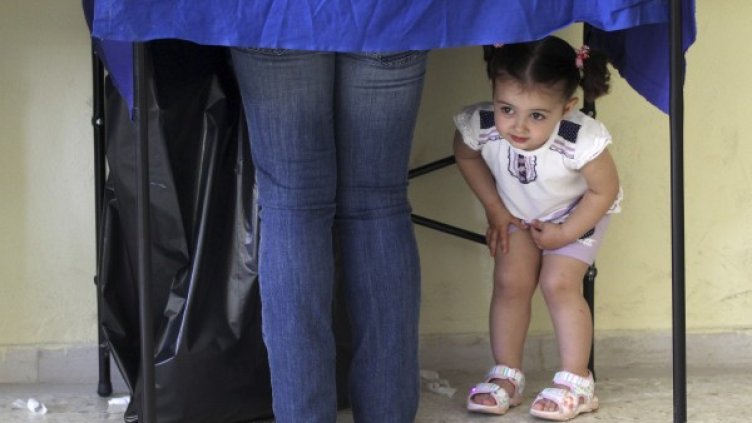 Някои майки са по-лоши с децата си по време на криза. Снимка: Reuters