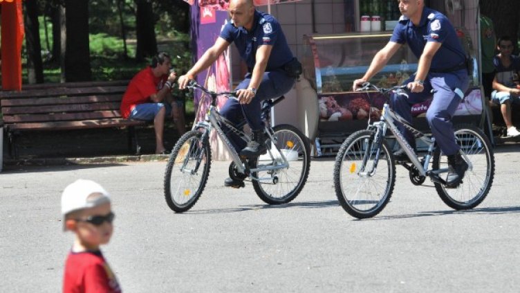 Велополицаи отдавна сновят из Борисовата градина. Снимка: Булфото