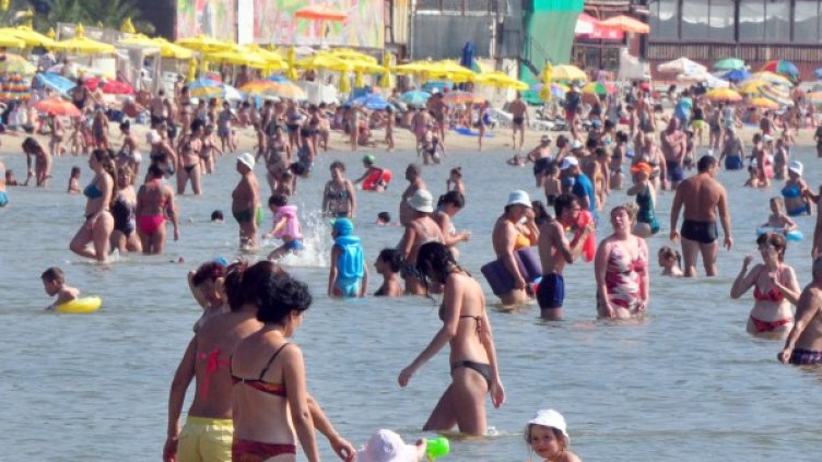 Туристи във Варна Снимка: БТА