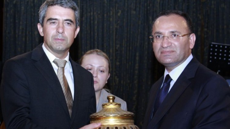 Росен Плевнелиев и зам.-министър председателят на Турция Бекир Боздаг. Снимка: Президентство