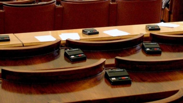 Депутатите може скоро отново да се съберат в пленарна зала. Снимка: архив, БулФото