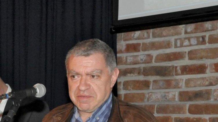 Михаил Константинов. Снимка: Булфото, архив