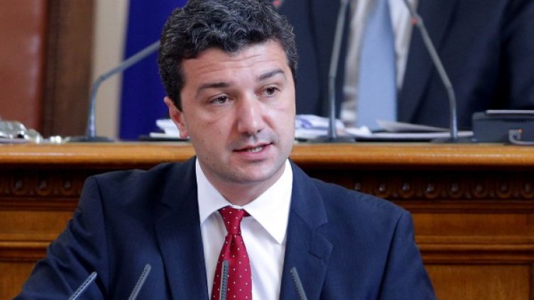 Министърът на икономиката Драгомир Стойнев. Снимка: БТА