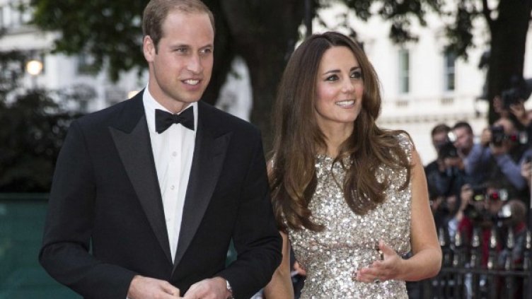 Катрин сияе след раждането на сина й Джордж. Снимка: Ройтерс