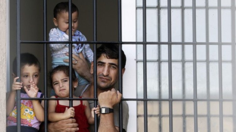 Сирийски бежанци в лагера в Любимец. Снимка: Ройтерс