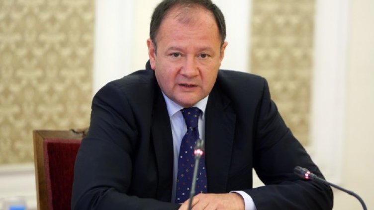 Миков спокоен за вота на недоверие. Снимка: архив, БТА.
