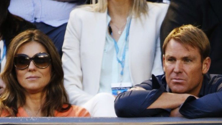 Хърли и Уорн вече гледат в различни посоки. Снимка: Reuters