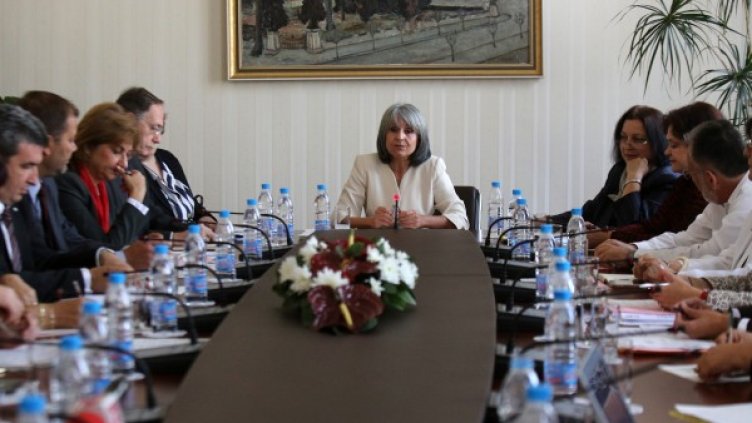 работна среща за бежнаците. Снимка: БТА