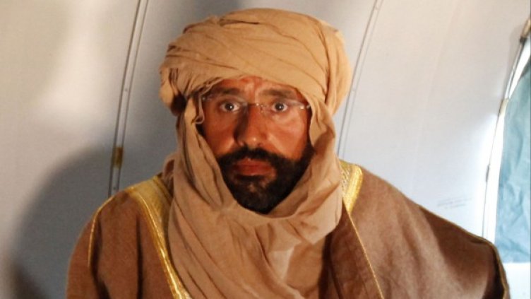 Сейф ал Ислам малко след залавянето му. Снимка: архив, Reuters