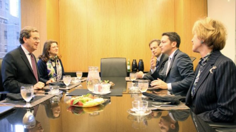 Срещата на Кристиан Вигенин с Дейвид Харис. Снимка: БТА