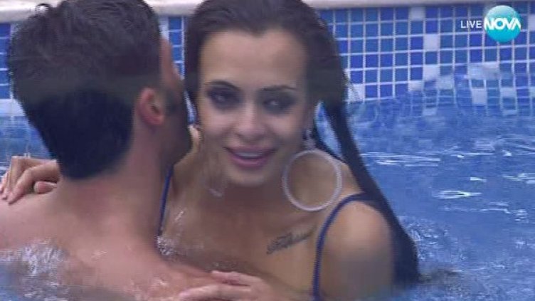 Лияна сменя Тервел и Мариан във флиртовете. Снимка: Нова тв